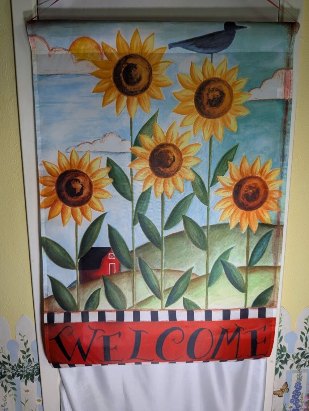 Jetmax Autumn Barn Sunflowers Country Welcome House Flag 38" x 25.5"